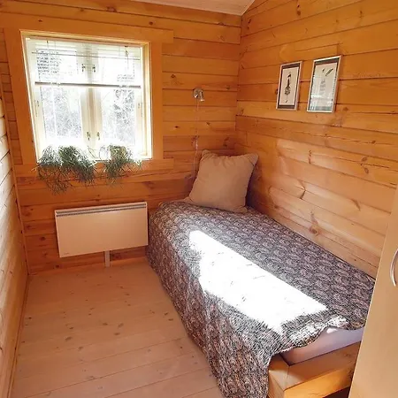 Three-bedroom Holiday Birkedalsvej 03 *